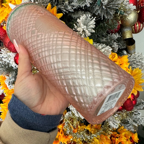 SOLD🌷STARBUCKS 2023 summer jeweled pearl pink tumbler ✨ - Picture 13 of 15